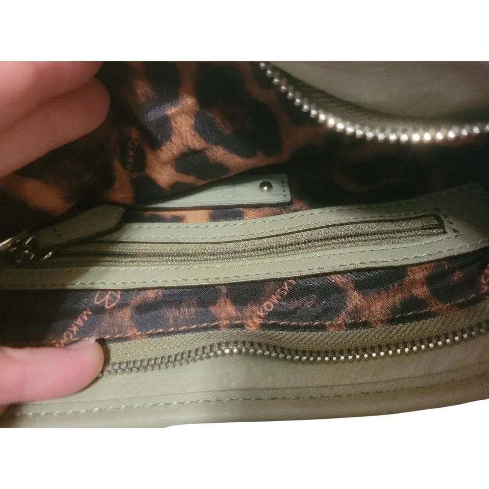 B. Makowsky Sage Green Pebbled Leather Cross-body Shoulder‎ Bag Purse EUC
